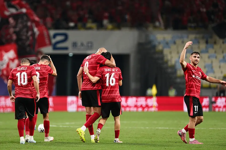 杨明洋也都, 时输球