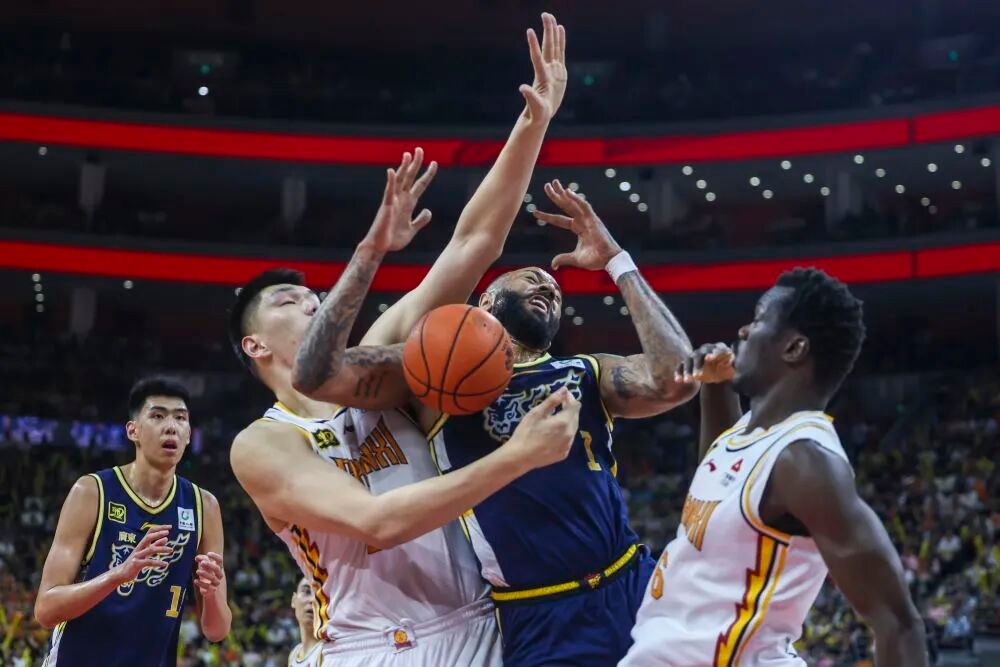 队医林志达, 解释说明 队医林志达, 解释说明